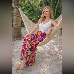 70s Vintage Palazzo Pants NWOT Jersey Print Bold Floral Miss Elaine size S.